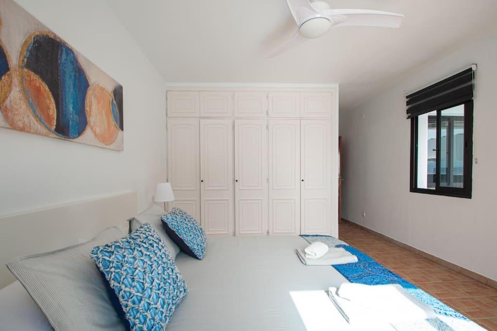 Casa Marlay Spacious, Heated Pool, Bbq & Fast Wi-Fi Only 15 Minutes Walk To Town Playa Blanca  Ngoại thất bức ảnh