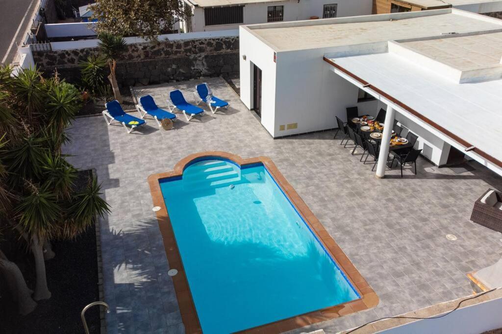 Casa Marlay Spacious, Heated Pool, Bbq & Fast Wi-Fi Only 15 Minutes Walk To Town Playa Blanca  Ngoại thất bức ảnh